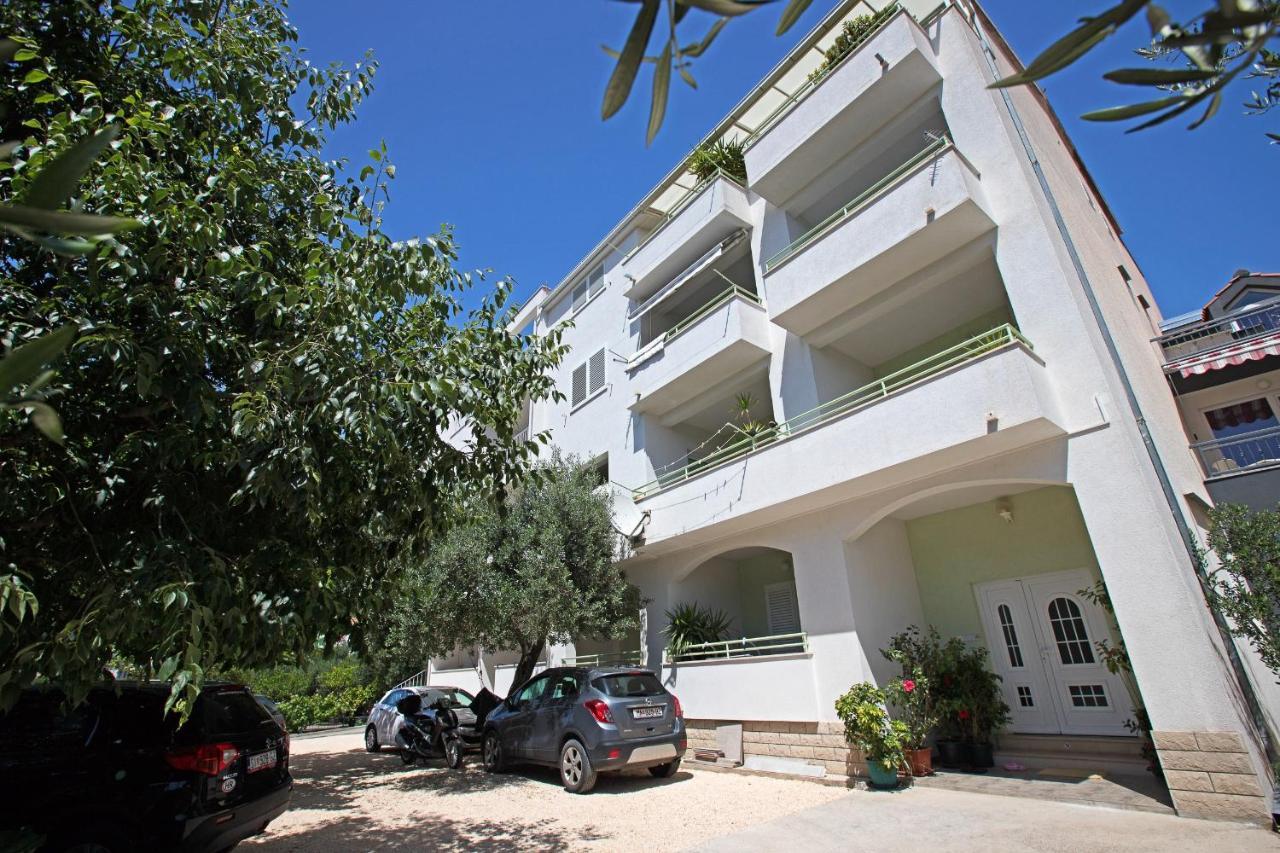 Apartments Strada Tucepi Tučepi Exterior foto